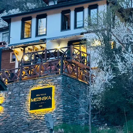 Mezinska Jacuzzi Sauna Villa Shiroka Lŭka