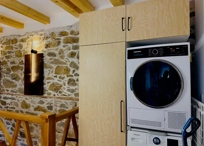 Mezinska Jacuzzi Sauna Shiroka Lŭka